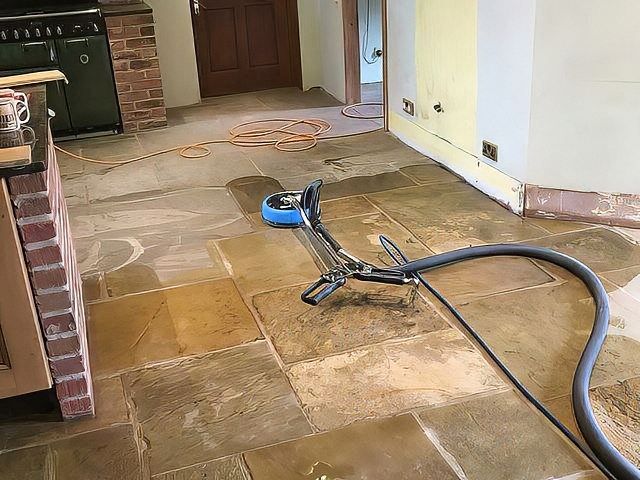 carpet-upholstery-cleaners-13-kireth-ai