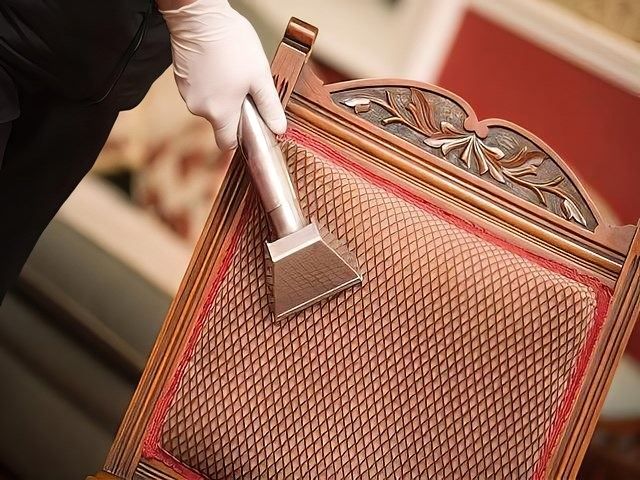 sofa-upholstery-cleaning-8-kireth-ai