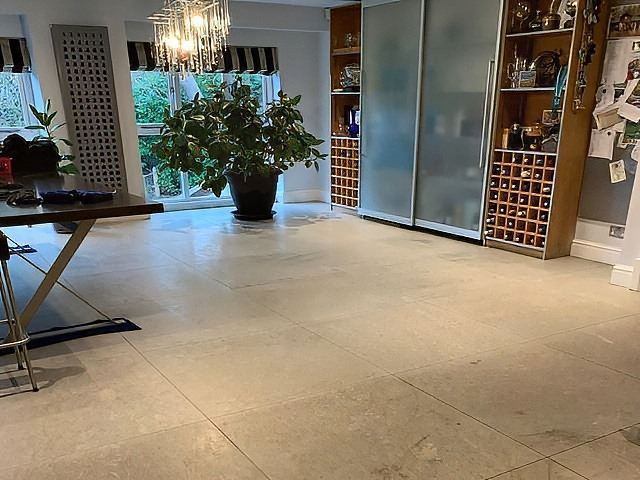 tile-grout-cleaners-3-kireth-ai