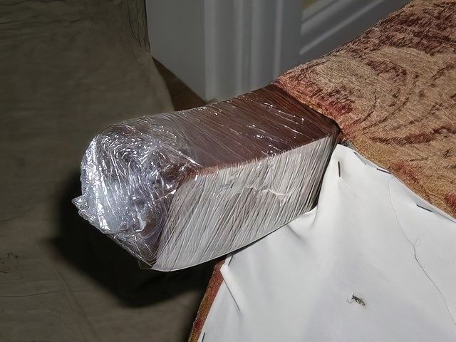 sofa-upholstery-cleaning-6-kireth-ai